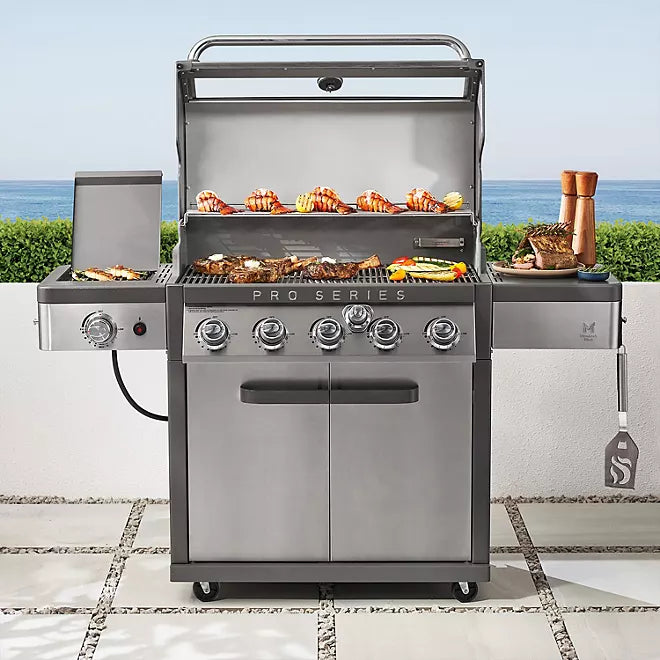 5-Burner Gas Grill with Thermostatic Control - Pro Series