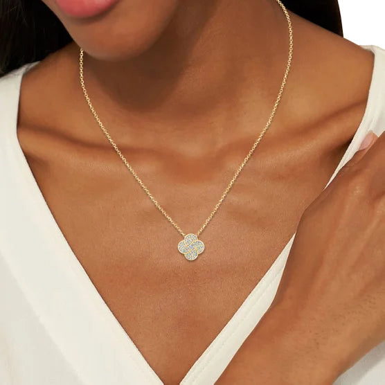 Round Brilliant 0.50 ctw VS2 Clarity, I Color Diamond 14kt Yellow Gold Flower Pendant
