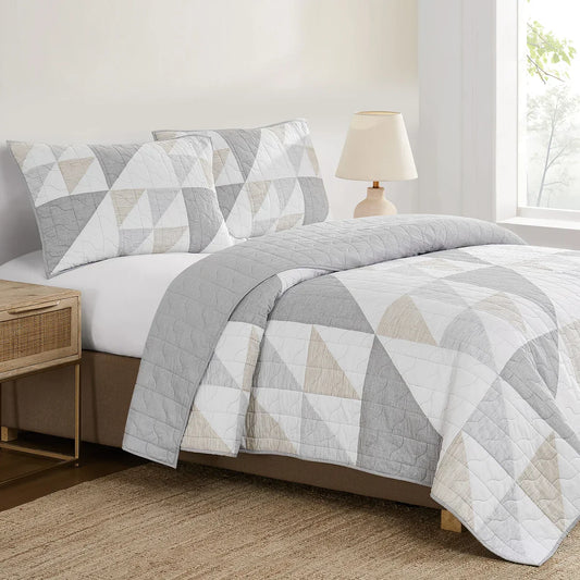 Origami Pieced Starlight Patchwork 3-piece Quilt Set