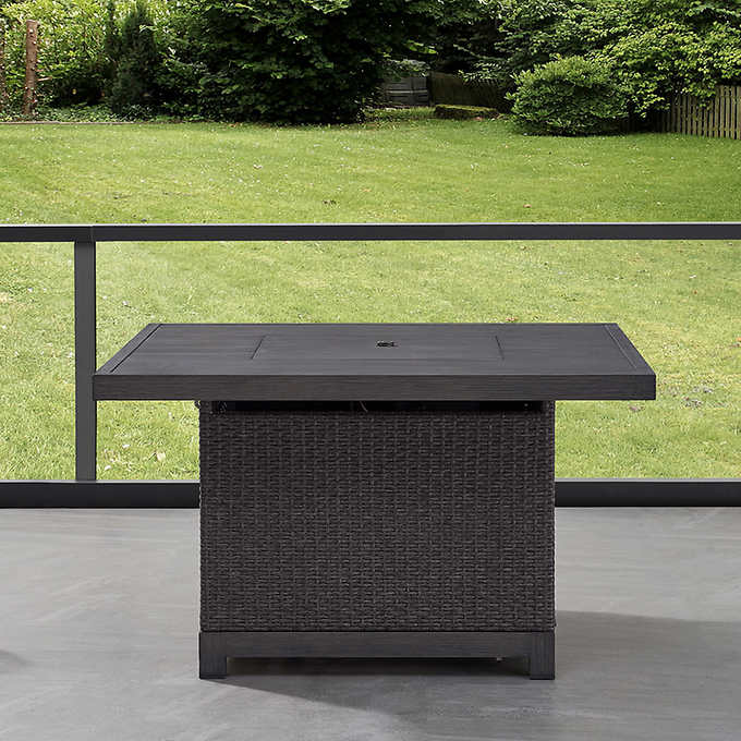 OVE Valence Fire Table