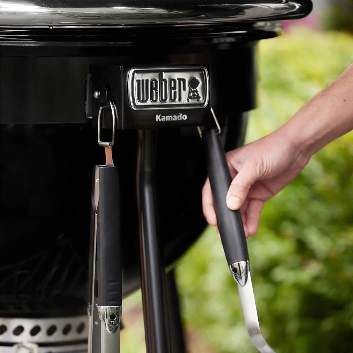 Weber Kamado E6 Charcoal Grill
