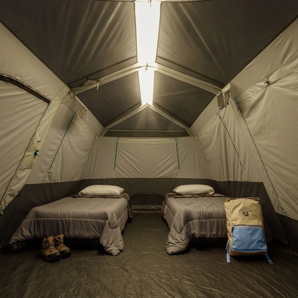 CORE 10-person Lighted Instant Cabin Tent