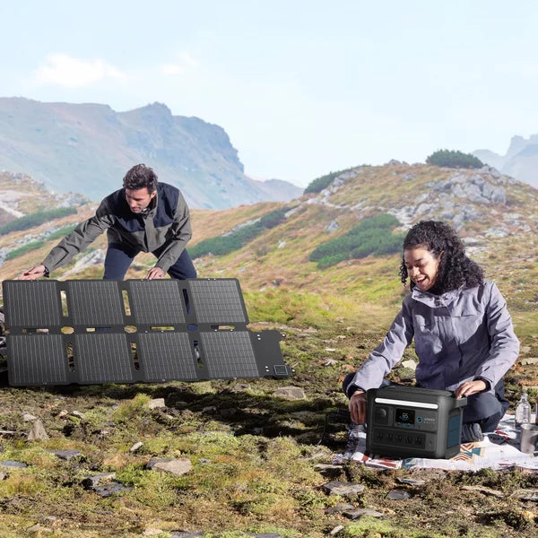 C800X Solar Generator with 100W Foldable Solar Panel