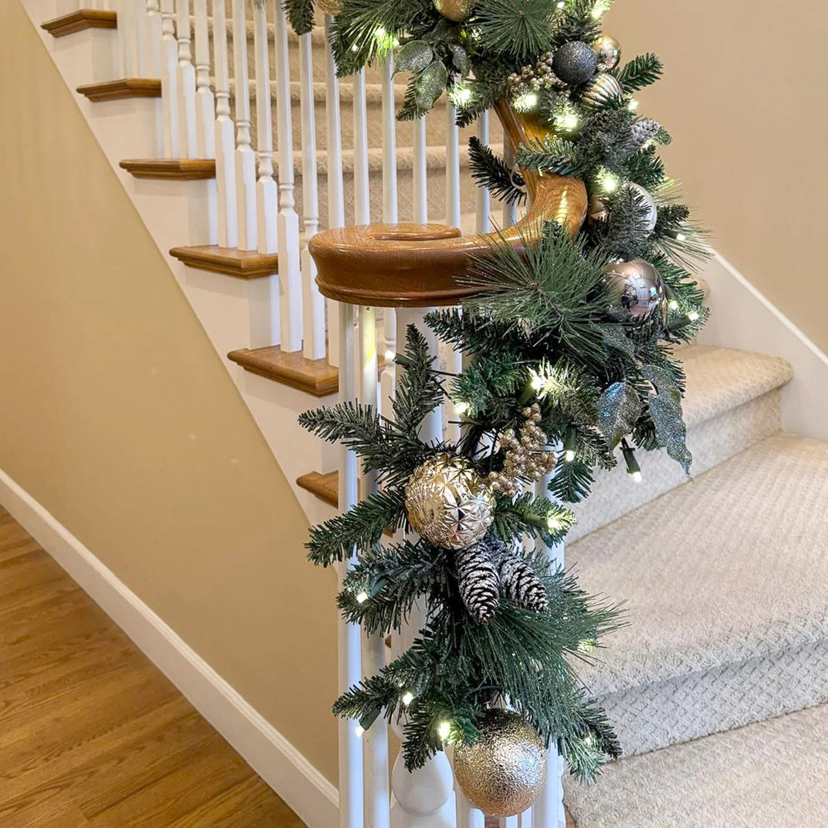 Twinkle Artificial Decorated Garland, 9' Pre-lit LED