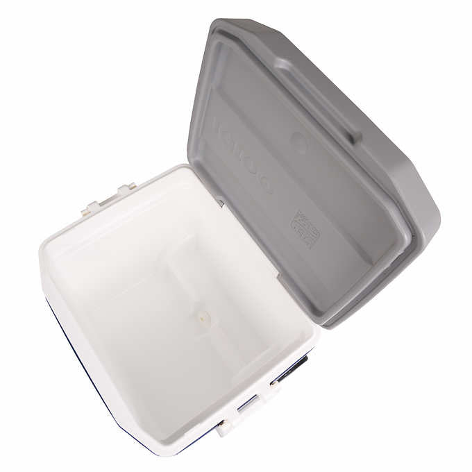 Igloo 62-quart Maxcold Latitude Roller