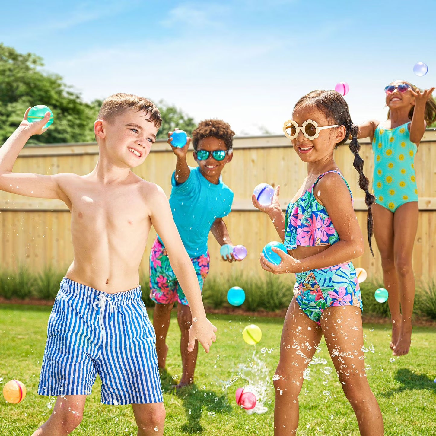 Self-Sealing Reusable Water Balloons with Mesh Storage Bag, 20 pc.