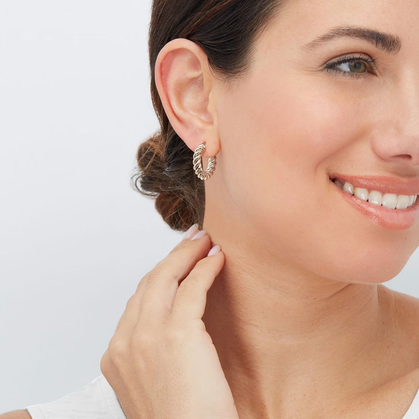 Twisted Tube Hoop Earrings in 14K Gold