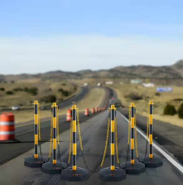 Traffic Safety Delineator Barrier with Base