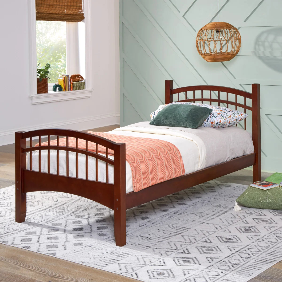 Collection in Dark Brown - McKenzie Bedroom