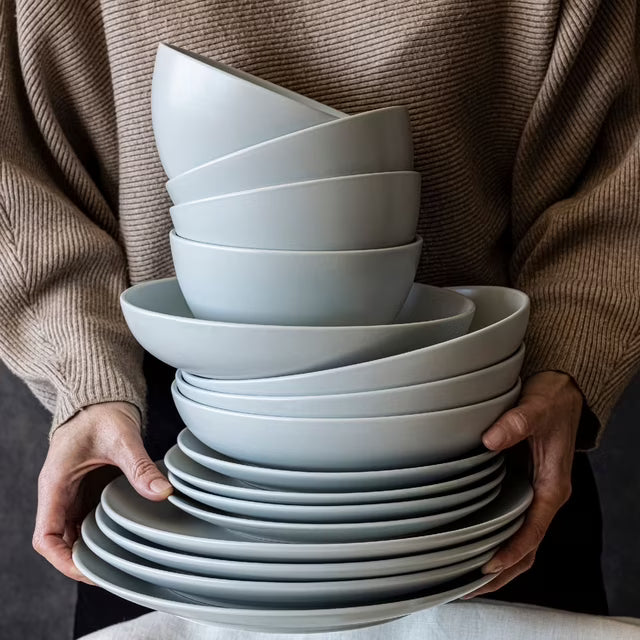 Over&Back 16-Piece Coupe Stoneware Dinnerware Set