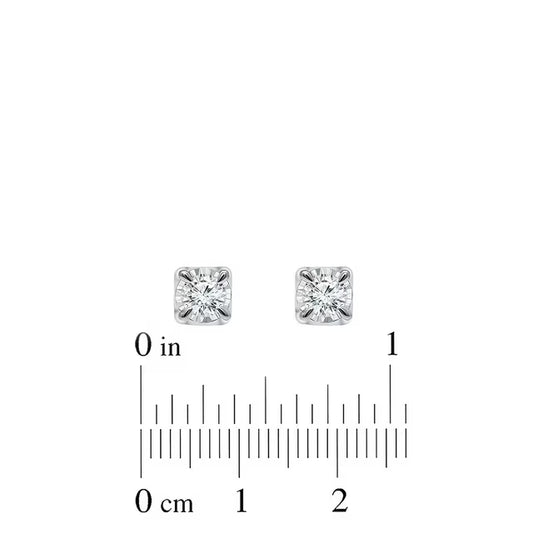 0.13 CT. T.W. Round Cut Diamond Stud Earrings in 14K Gold