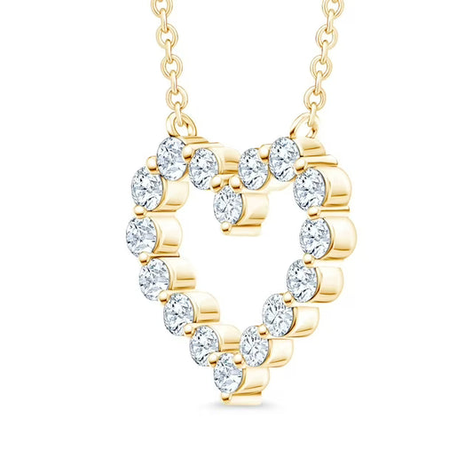 0.23 CT. T.W. Round Cut Heart Shaped Diamond Pendant Necklace