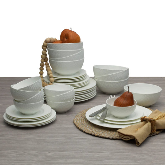 Lattice 40-piece Bone China Dinnerware Set