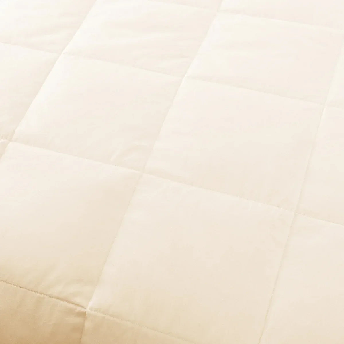 Feather and Loom White Down Blanket - Thumbnail 4