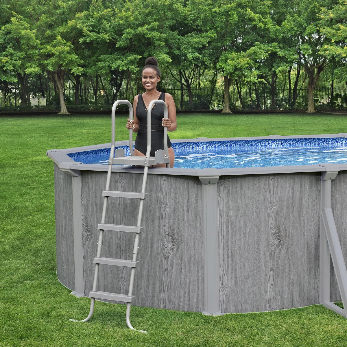 Above Ground Oval Shaped Pool Set