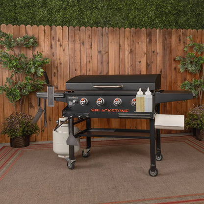 Blackstone 36in. Griddle with Hinged Hood, Front Shelf and Soft Cover
