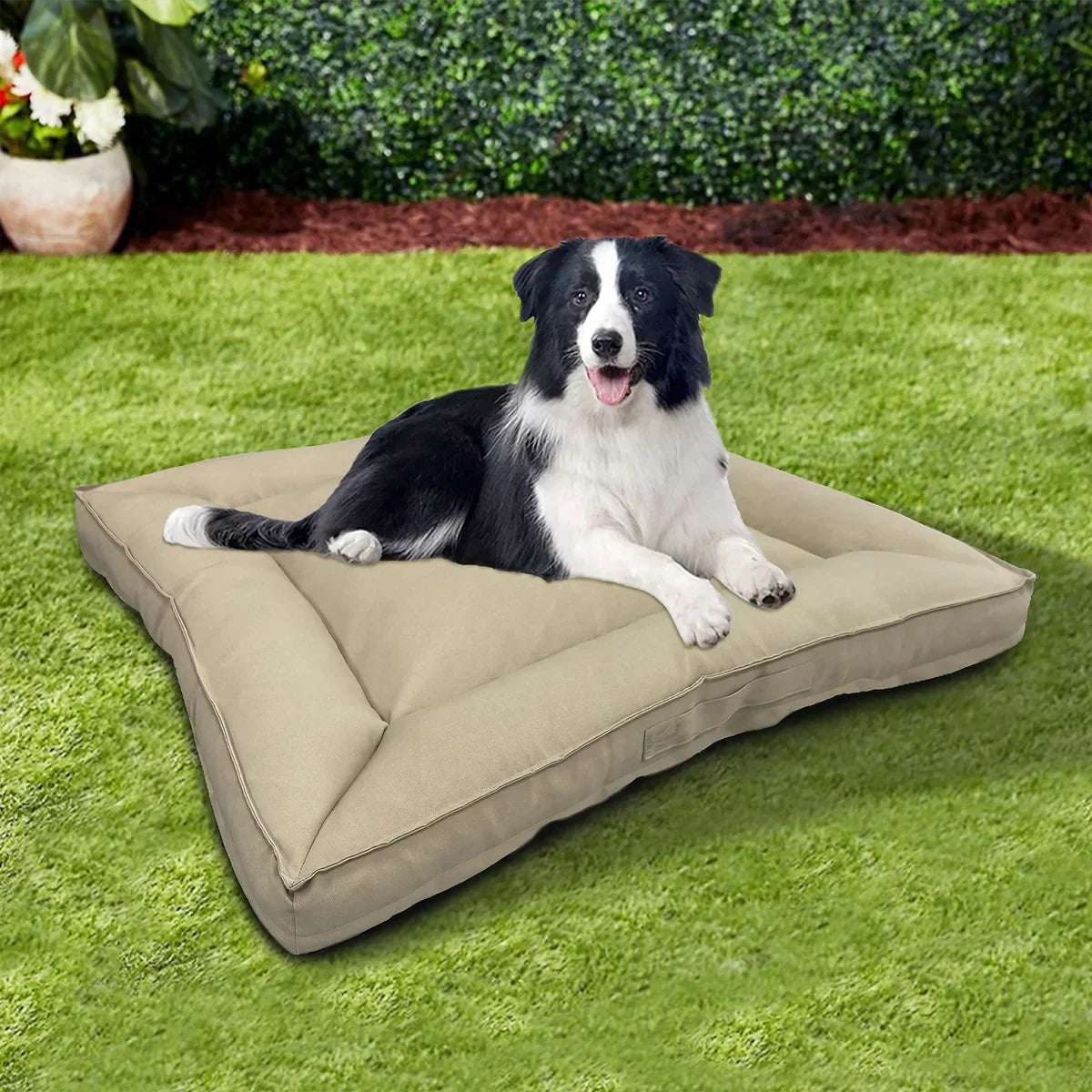 Brentwood Originals Indoor/Outdoor Pet Bed 40" x 40"