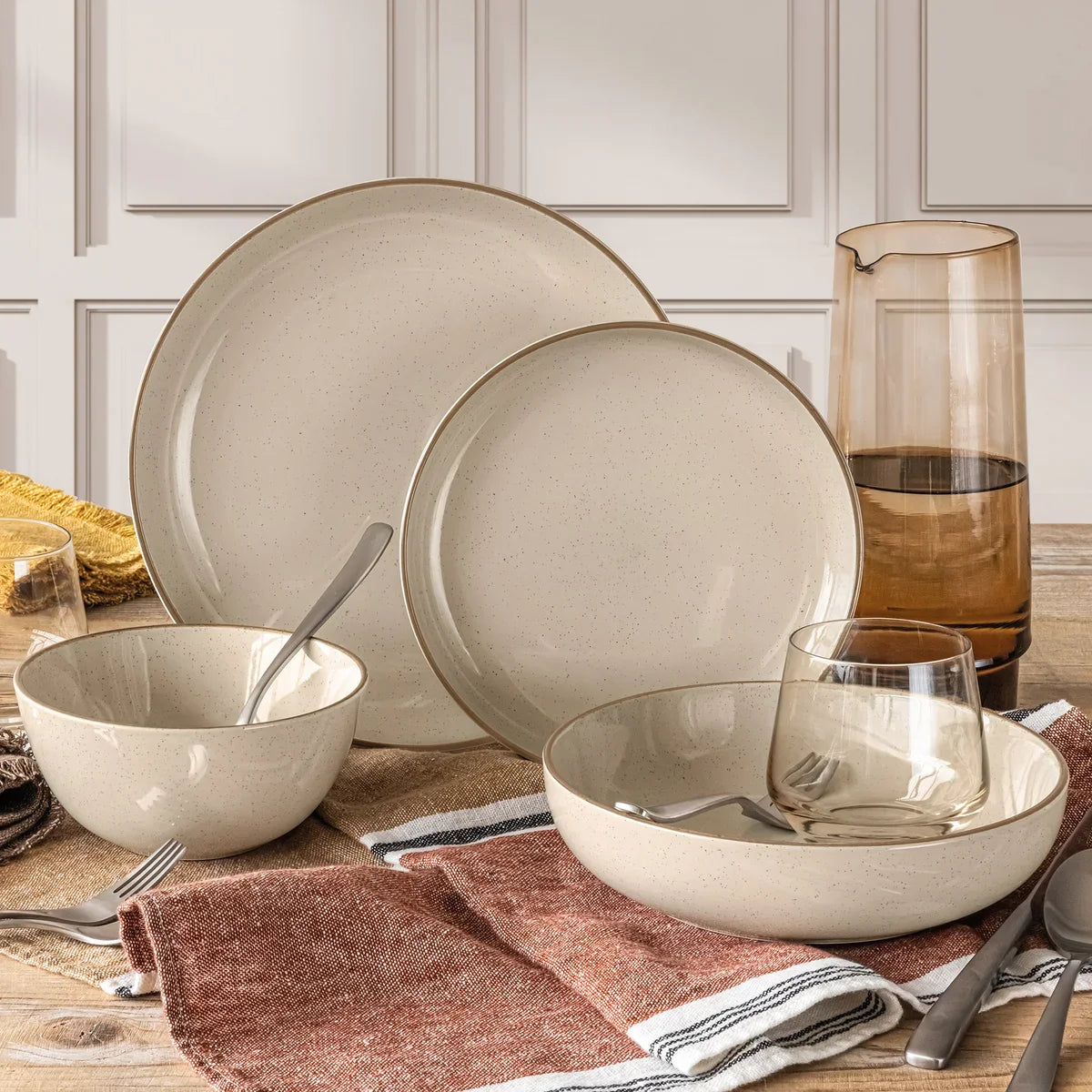 16-piece Dinnerware Set - over&back