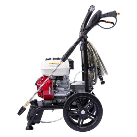 Yard Force 3200PSI 2.5GMP Honda GX200 196cc Gas Pressure Washer