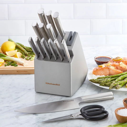 15-piece Knife Block Set with Built-in Sharpener