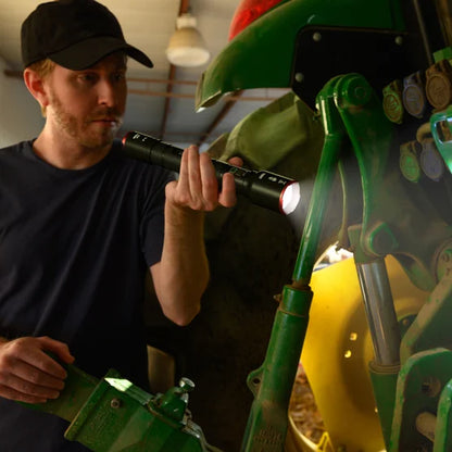 7000L Dual Power Rechargeable Flashlight