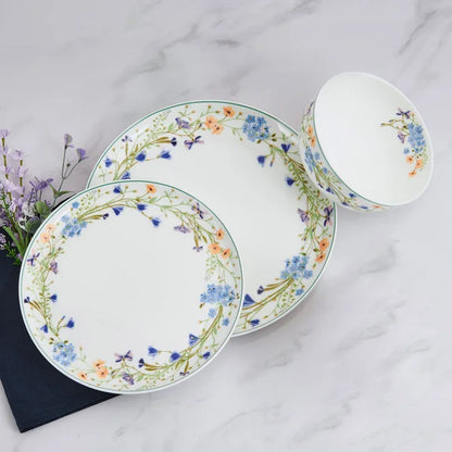 Mikasa Quinn 12-piece Bone Dinnerware Set