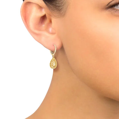 14kt Yellow Gold Pear Drop Earrings