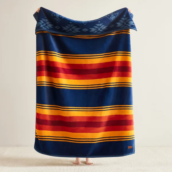Pendleton Reversible Plush Throw