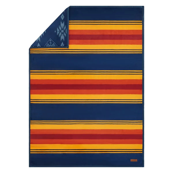 Pendleton Reversible Plush Throw - Thumbnail 2