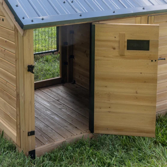 7’ x 5’ Canine Cabin Cedar Wood Outdoor Dog Kennel