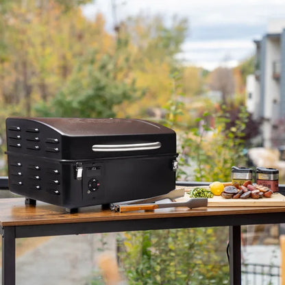 Traeger Trailhead Portable Pellet Grill