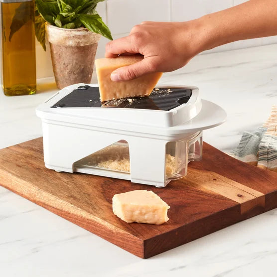 MIU 11-piece Vegetable Chopper & Slicer