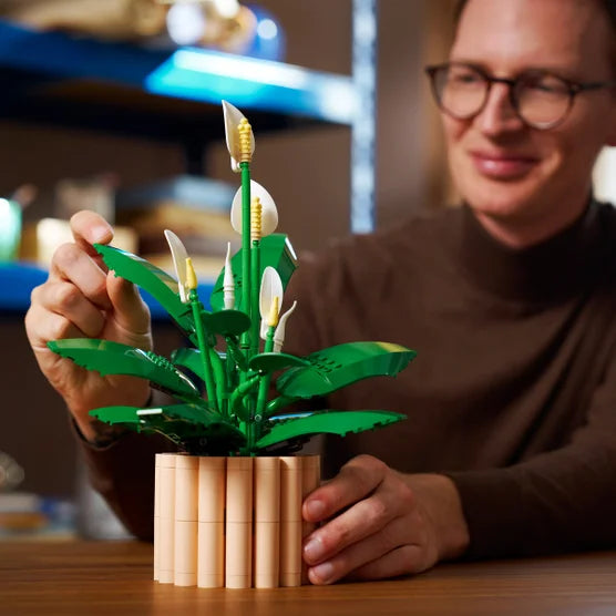 Lego Peace Lily & Magnolia Branches Bundle