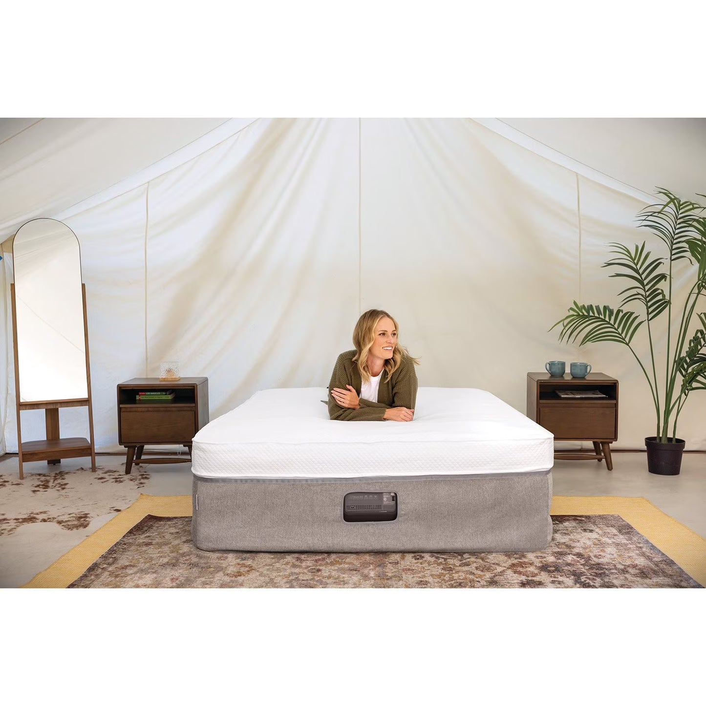 20” Queen Air Mattress with Memory Foam-Top and Digital Pump