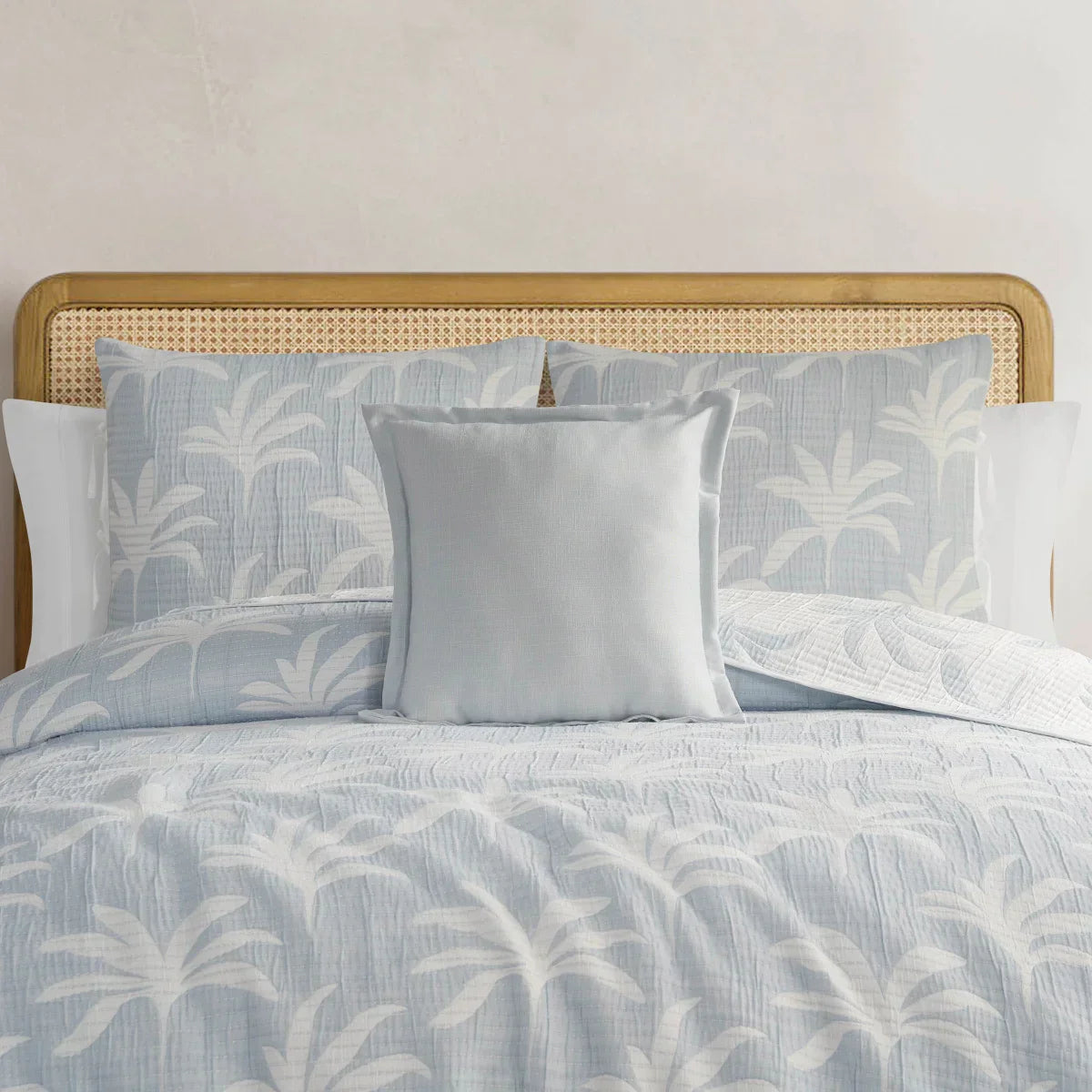 West Park Palm Tree 4-piece Quilt Set