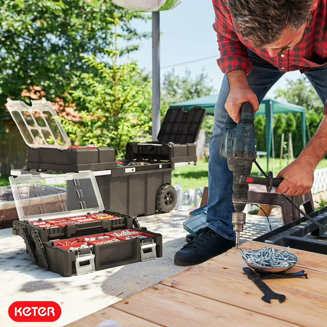 Rolling ToolBox with 18in Cantilever Organizer