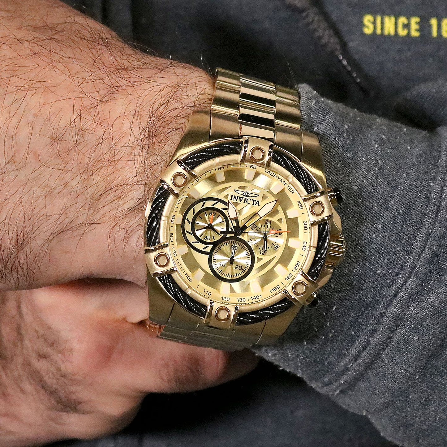 Invicta Bolt Men 52mm