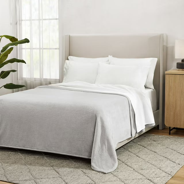 Herringbone Velvet Plush Blanket