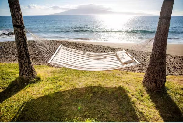 2-Person Hammock with Hardwood Spreader Bar and Pillow