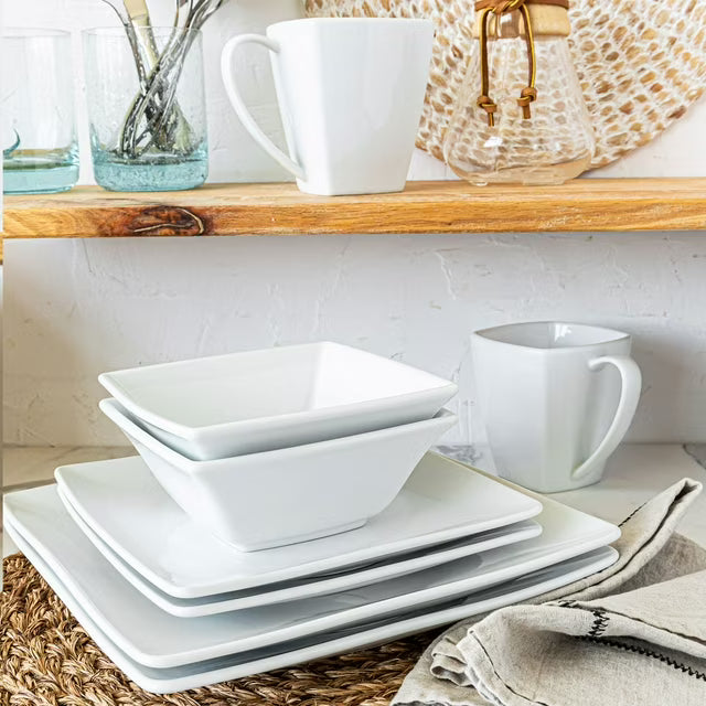 32-Piece Squared Dinnerware Set