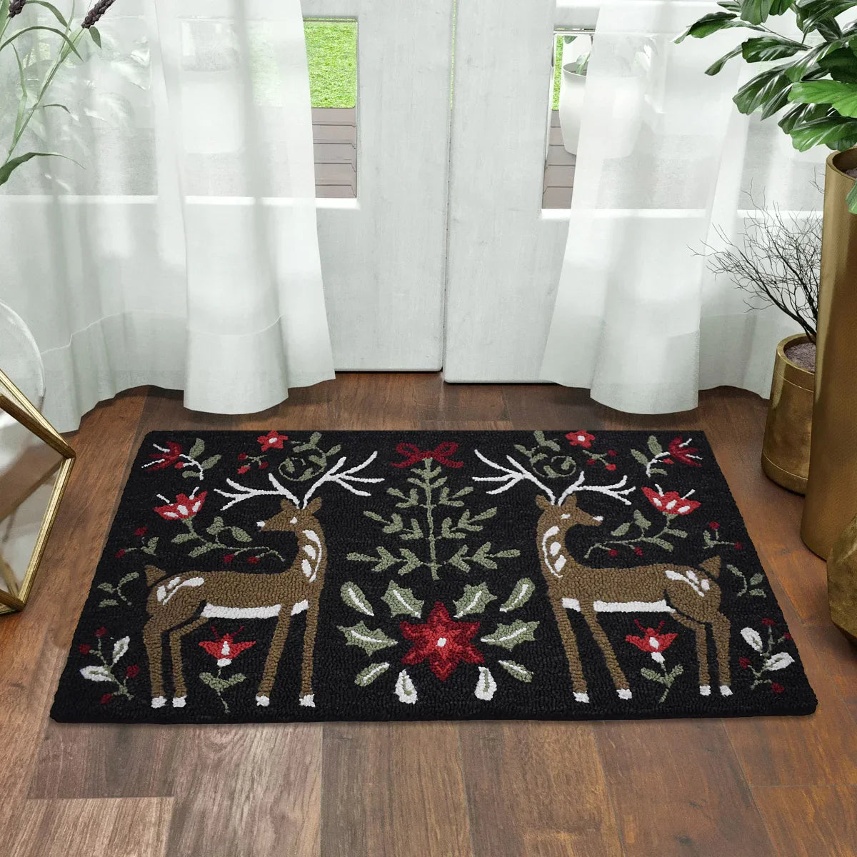 Hooked Accent Rug, 22” x 38”