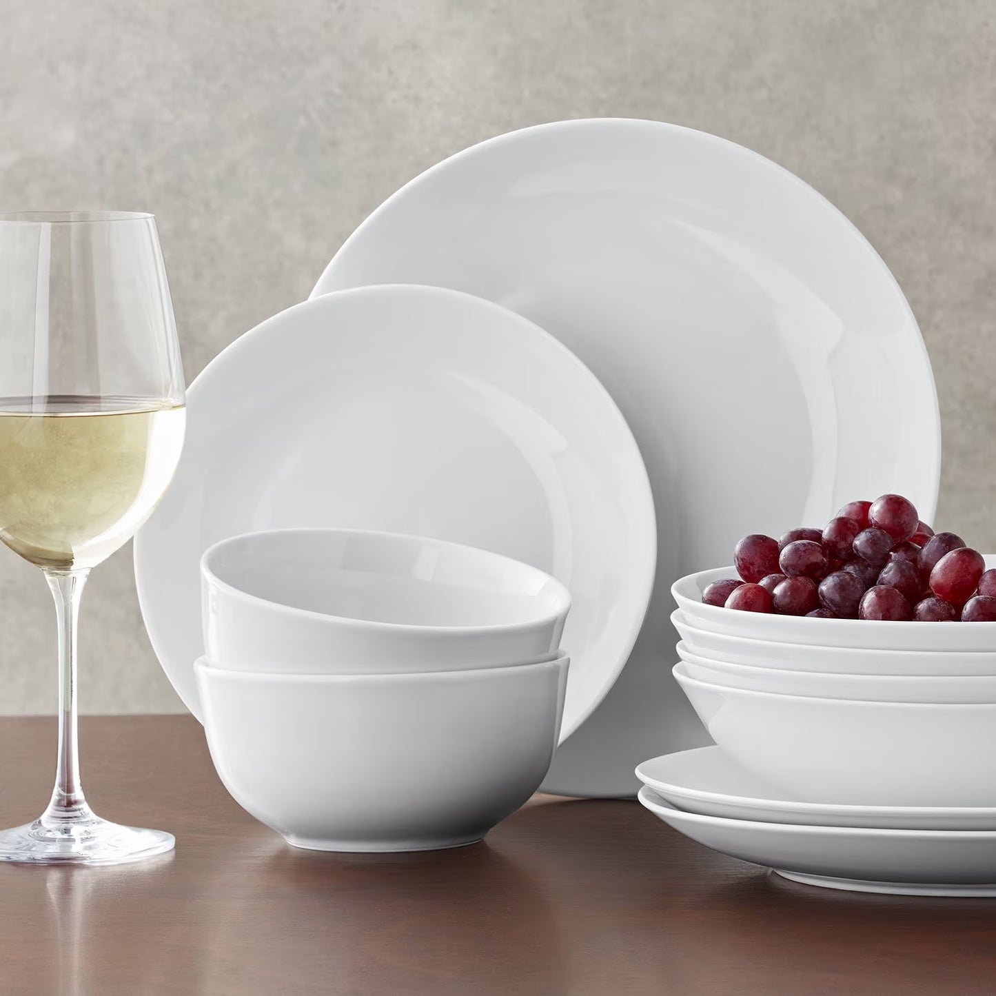 16-Piece Porcelain Dinnerware Set