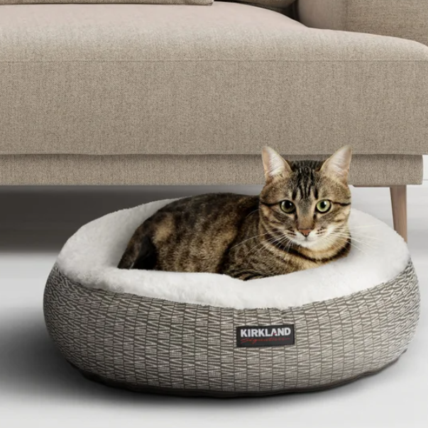 Hooded Pet Bed - Round, 22”