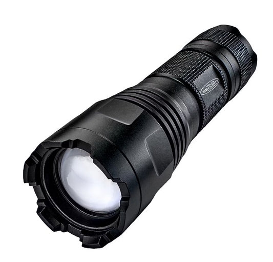 750-Lumen Flashlight, 3 pk.