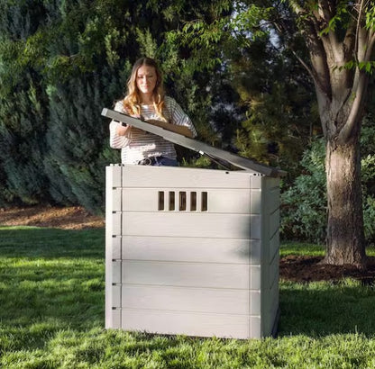 Large Deluxe Dog House