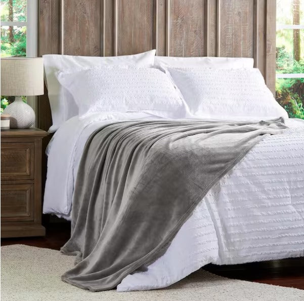 Microfiber Plush Throw Blanket