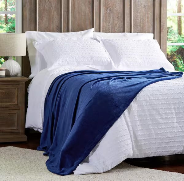 Microfiber Plush Throw Blanket