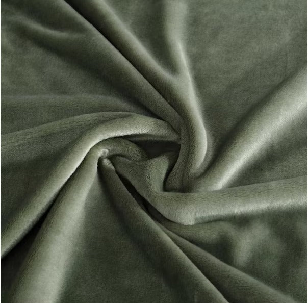 1-Piece Fern Green Ultra Soft Plush Fleece Blanket