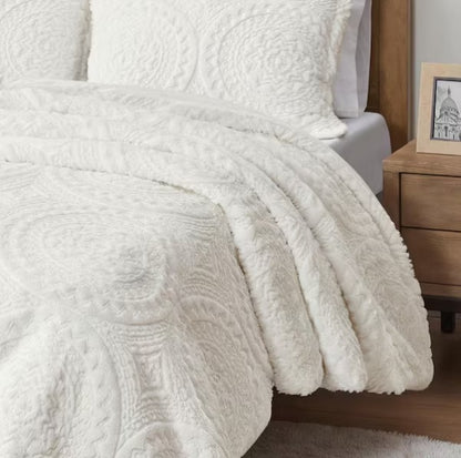 3-Piece Ivory Medallion Faux Fur Duvet Cover Set