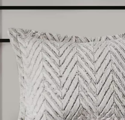 3-Piece Ivory Geometric Faux Fur Duvet Cover Set